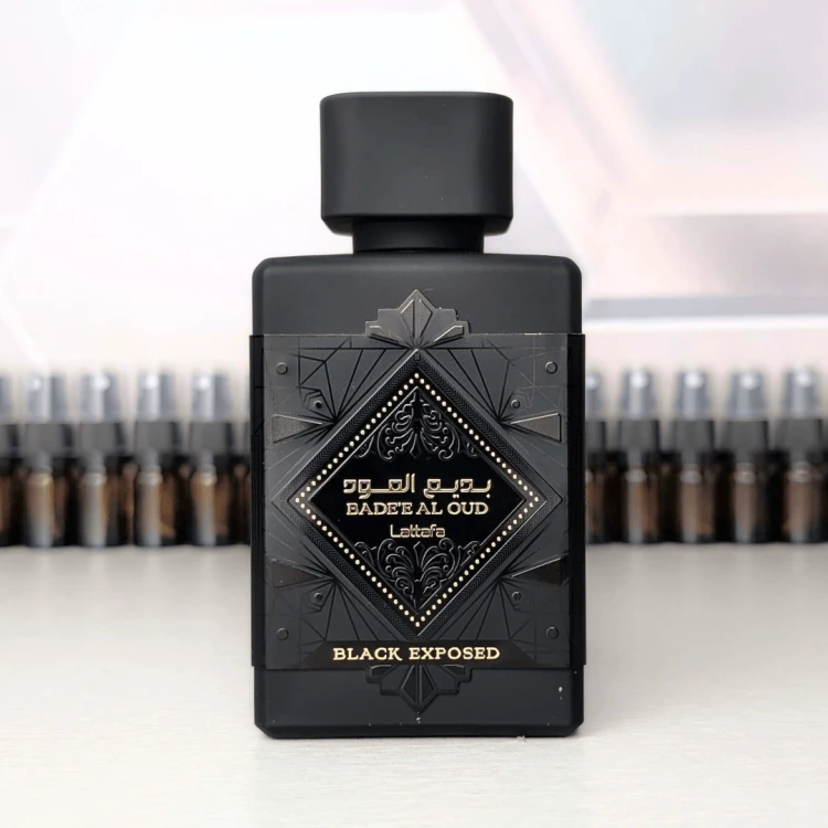Lattafa - Bade'e Al Oud Black Exposed.png